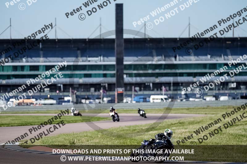 Rockingham no limits trackday;enduro digital images;event digital images;eventdigitalimages;no limits trackdays;peter wileman photography;racing digital images;rockingham raceway northamptonshire;rockingham trackday photographs;trackday digital images;trackday photos